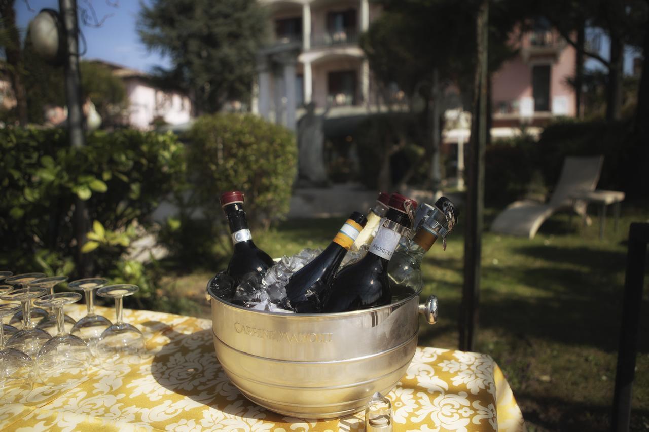 Hotel Catullo Sirmione Esterno foto