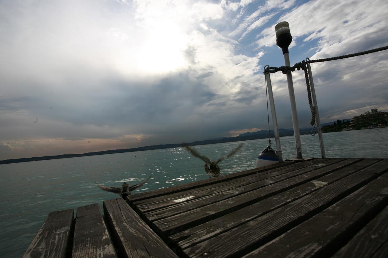 Hotel Catullo Sirmione Esterno foto