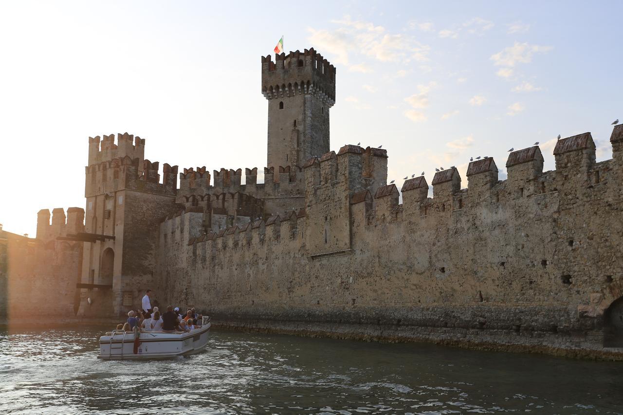 Hotel Catullo Sirmione Esterno foto